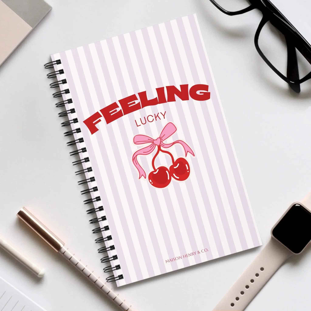 Feeling Lucky Spiralnotizbuch Pink - Maison Henry & Co.