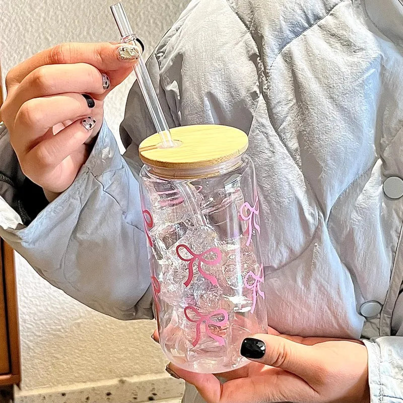 500 ml Trinkbecher mit verschiedenen Prints & Strohhalm